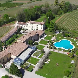 villa-del-quar.hotelinveneto.com/