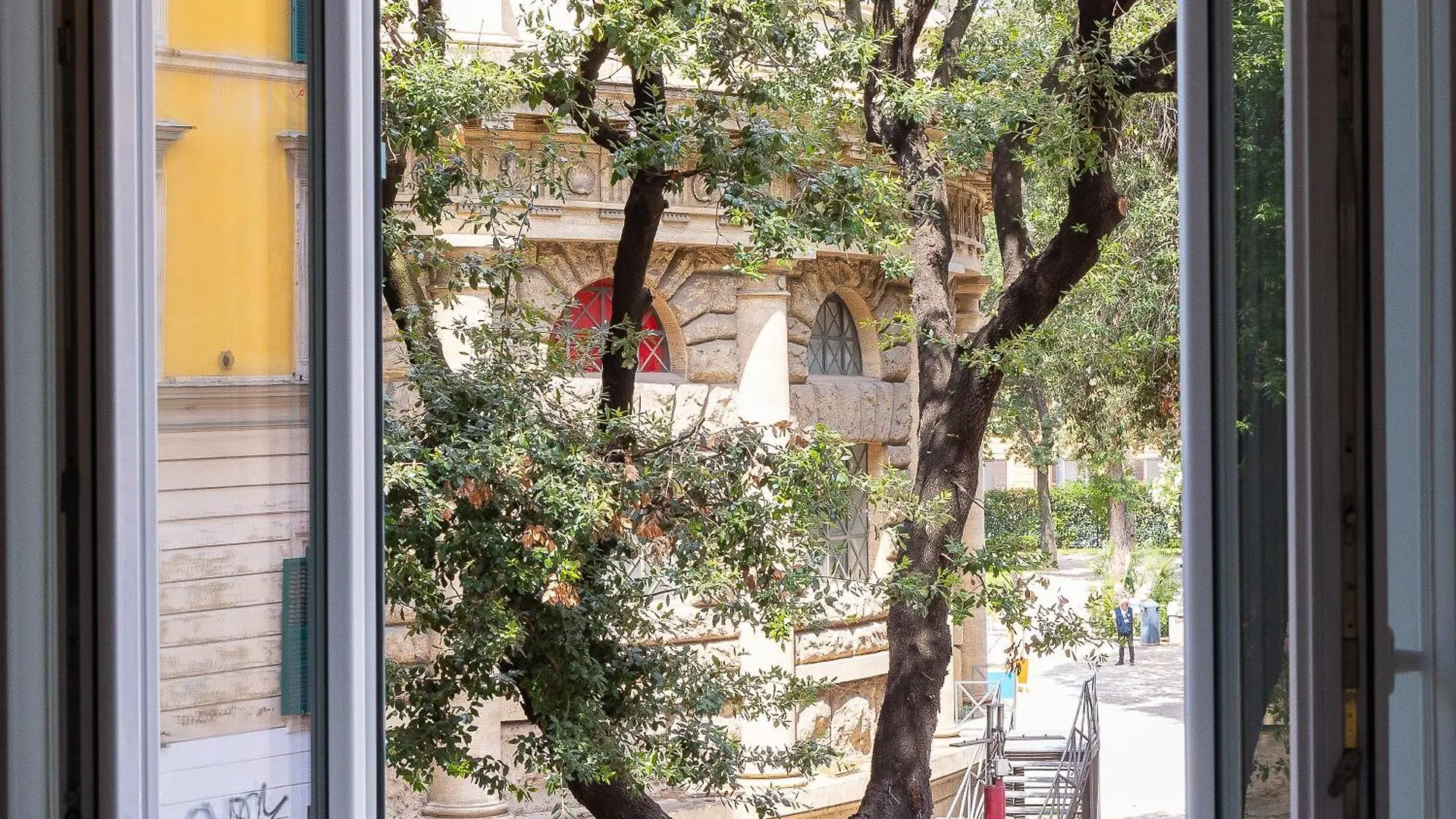 Guest house Iron Cityaus Termini Rome